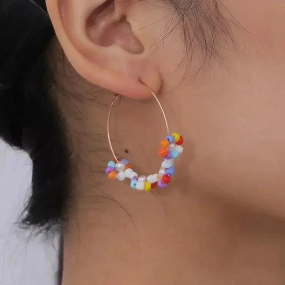 NEW! Colorful Beaded Daisy Flower Hoop Earrings - Picture 2 of 8